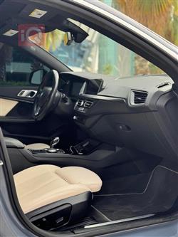 بي ام دبليو الفئة 2